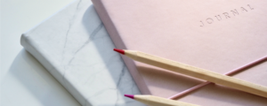 close-up-data-flatlay-1018133 (banner)