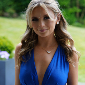 Talia Levy Headshot